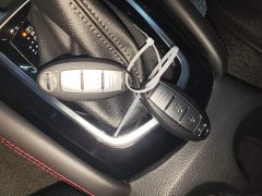 Nissan Qashqai 2.0L CVT XV Premium Luxury - ფოტო 8