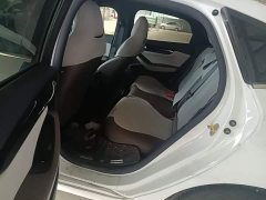BYD Qin PLUS Glory Edition DM-i 55KM Leading - ფოტო 16