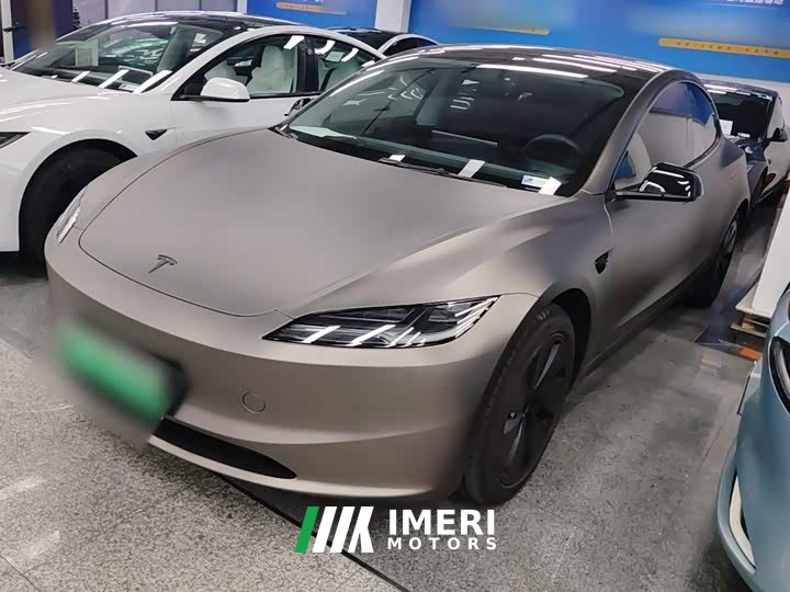 Tesla Model 3 Rear-Wheel Drive