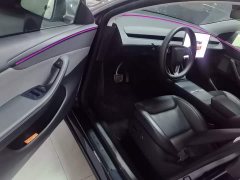 Tesla Model Y Rear-Wheel Drive - ფოტო 14