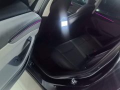 Tesla Model Y Rear-Wheel Drive - ფოტო 16