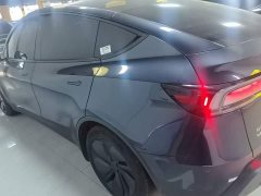 Tesla Model Y Rear-Wheel Drive - ფოტო 4