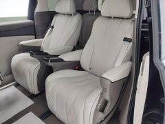 Denza D9 2022 DM-i 970 AWD Flagship - ფოტო 16