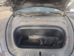 Tesla Model Y Rear-Wheel Drive - ფოტო 10