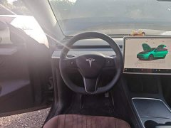 Tesla Model Y Rear-Wheel Drive - ფოტო 2