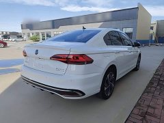 Volkswagen Bora 2023 300TSI DSG Respect Edition - ფოტო 6