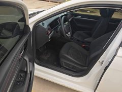 Volkswagen Lavida 300TSI DSG Starry Sky Leading Edition - ფოტო 15