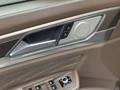 Volkswagen Viloran 380TSI Flagship - photo 12
