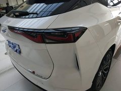 Changan Oushan Z6 Blue Whale 1.5T DCT Smart Comfort Edition - ფოტო 7