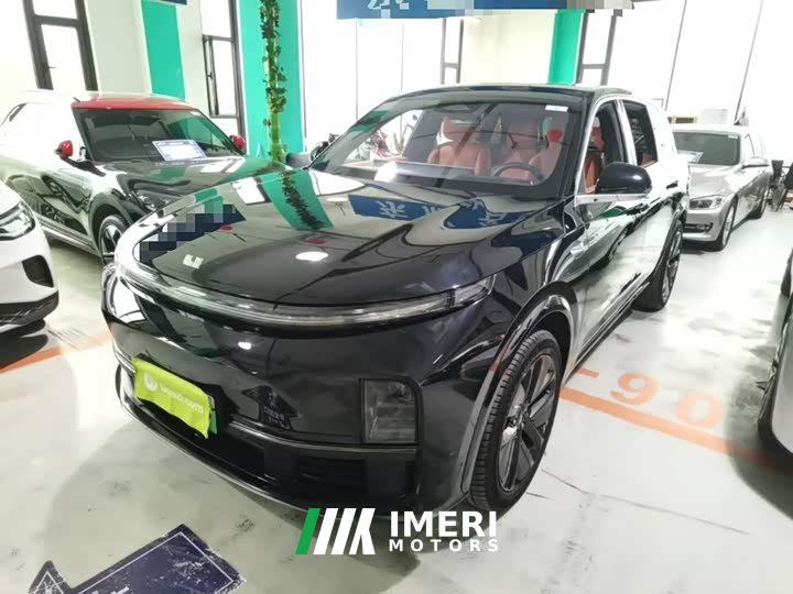 Li Auto L7 Pro - ავტომობილი ჩინეთიდან