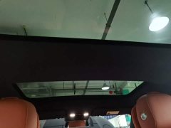 Li Auto L7 Pro - ფოტო 17