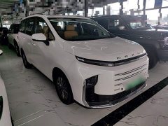 Maxus G50 Plug-in Hybrid Flagship Edition - ფოტო 3