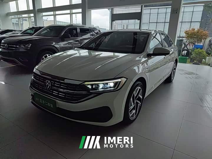 Volkswagen Sagitar 280TSI DSG Beyond Lite