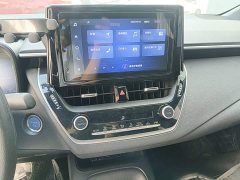 Toyota Corolla Hybrid 1.8H E-CVT Luxury - ფოტო 12