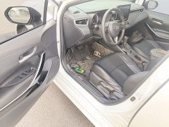 Toyota Corolla Hybrid 1.8H E-CVT Luxury - ფოტო 15