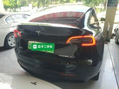 Tesla Model Y Rear-Wheel Drive - ფოტო 5