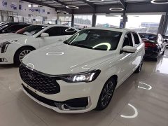 Ford Fiesta 1.5L Automatic Diamond Edition - ფოტო 1