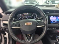 Cadillac XT4 28T FWD Luxury - ფოტო 10