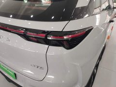 BAIC ARCFOX Alpha T5 Extended Range 1215 Yuan Jing Zhi Xing Version - ფოტო 7