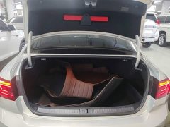 Volkswagen Magotan 2 Million Units Commemorative Edition 330TSI DSG Leading Version - ფოტო 18