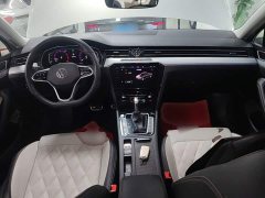 Volkswagen Magotan 2 Million Units Commemorative Edition 330TSI DSG Leading Version - ფოტო 9