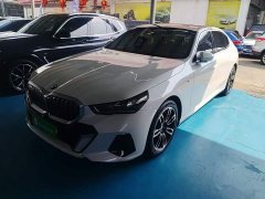 BMW 5 Series 530Li Premier M Sport Package - ფოტო 1