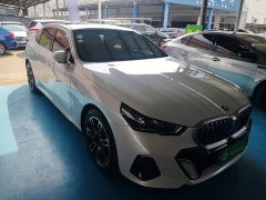 BMW 5 Series 530Li Premier M Sport Package - ფოტო 3