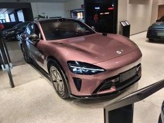 Xiaomi YU7 Four-Wheel Drive Max Edition - ფოტო 3