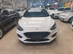Ford Focus Hatchback EcoBoost 180 Automatic ST Line - ფოტო 2