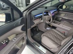 NIO ES8 2026 Six-Seat Executive Signature Edition - ფოტო 9