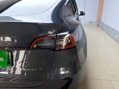 Tesla Model Y Long Range All-Wheel Drive - ფოტო 7
