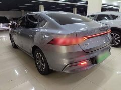 BYD Qin PLUS Glory Edition DM-i 55KM Leading - ფოტო 4