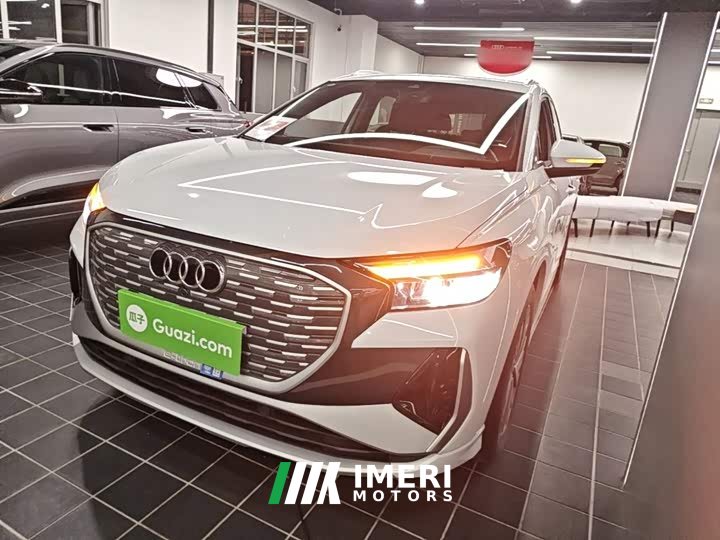 Audi Q4 e-tron 2024 40 e-tron Trendsetter Edition - ავტომობილი ჩინეთიდან