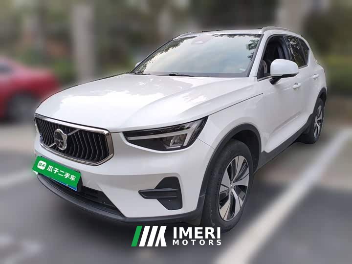 Volvo XC40 B3 Smart Luxury Edition - ავტომობილი ჩინეთიდან