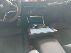 BMW 3 Series 330i 50th Anniversary Limited Edition - ფოტო 13