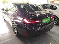 BMW 3 Series 330i 50th Anniversary Limited Edition - ფოტო 4