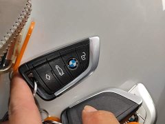 BMW 3 Series 330i 50th Anniversary Limited Edition - ფოტო 8