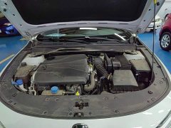 Changan UNI-V 1.5T Premium - ფოტო 19