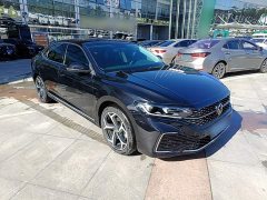 Volkswagen Passat Outstanding Edition 380TSI Starry Sky Dragon Ascendant Version - ფოტო 3