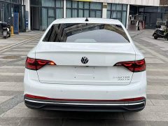 Volkswagen Jetta Facelift 300TSI DSG Excellence Edition - ფოტო 5