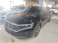 Volkswagen Passat 330TSI Elite - ფოტო 1