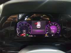 Volkswagen Golf 280TSI DSG R-Line 50th Anniversary Edition - ფოტო 11