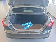 Toyota Camry 2024 Hybrid 2.0L HGVP Luxury - ფოტო 14
