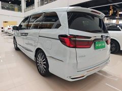 Honda Odyssey 2024 2.0L e:HEV Luxury - ფოტო 4