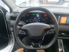 SAIC MG i5 1.5L CVT Luxury - ფოტო 10