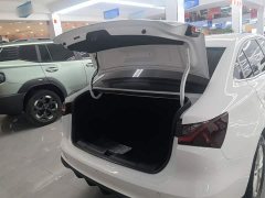 SAIC MG i5 1.5L CVT Luxury - ფოტო 18
