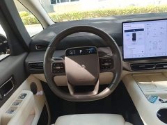 Li Auto Li Xiang MEGA Ultra - ფოტო 10