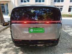Li Auto Li Xiang MEGA Ultra - ფოტო 5