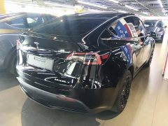 Tesla Model Y 2022 Facelift Rear-Wheel Drive - ფოტო 6