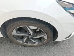 Hyundai Elantra 2022 1.5L CVT GLX Elite - ფოტო 11